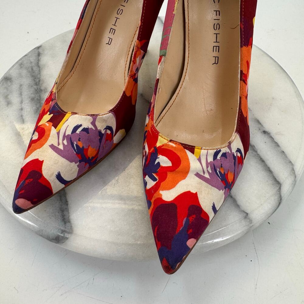 Marc Fisher Red Patterned Pointed Toe Heels - image 7